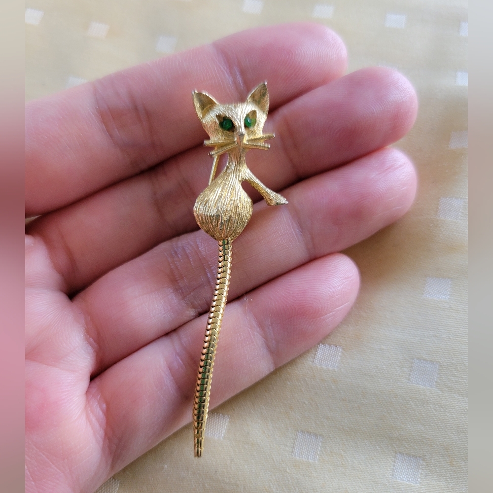 VTG Cute Green Eyed Gold Tone Movable Cat Brooch - Picture 6 of 6